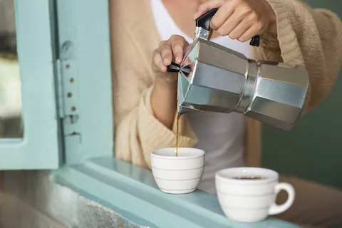 Coffee Shop Customer Loyalty: 9 Ways to Turn Morning Routines Into Regular Revenue